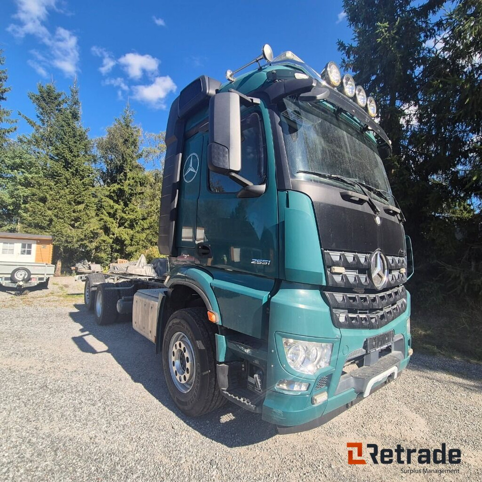 2014 MERCEDES-BENZ Arocs..Lav km! - Važiuoklės sunkvežimis: foto 1 2014 MERCEDES-BENZ Arocs..Lav km! - Važiuoklės sunkvežimis: foto 1