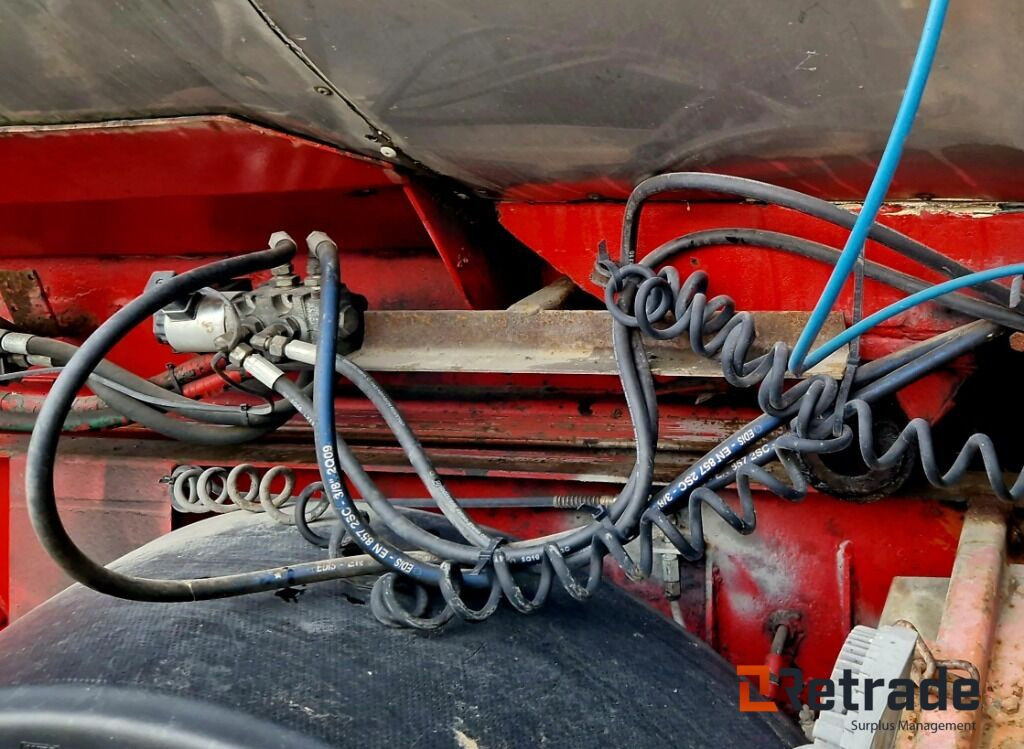 Asfalt- Semi komplett -Nor Slep 1998 - Savivartis puspriekabė: foto 4 Asfalt- Semi komplett -Nor Slep 1998 - Savivartis puspriekabė: foto 4