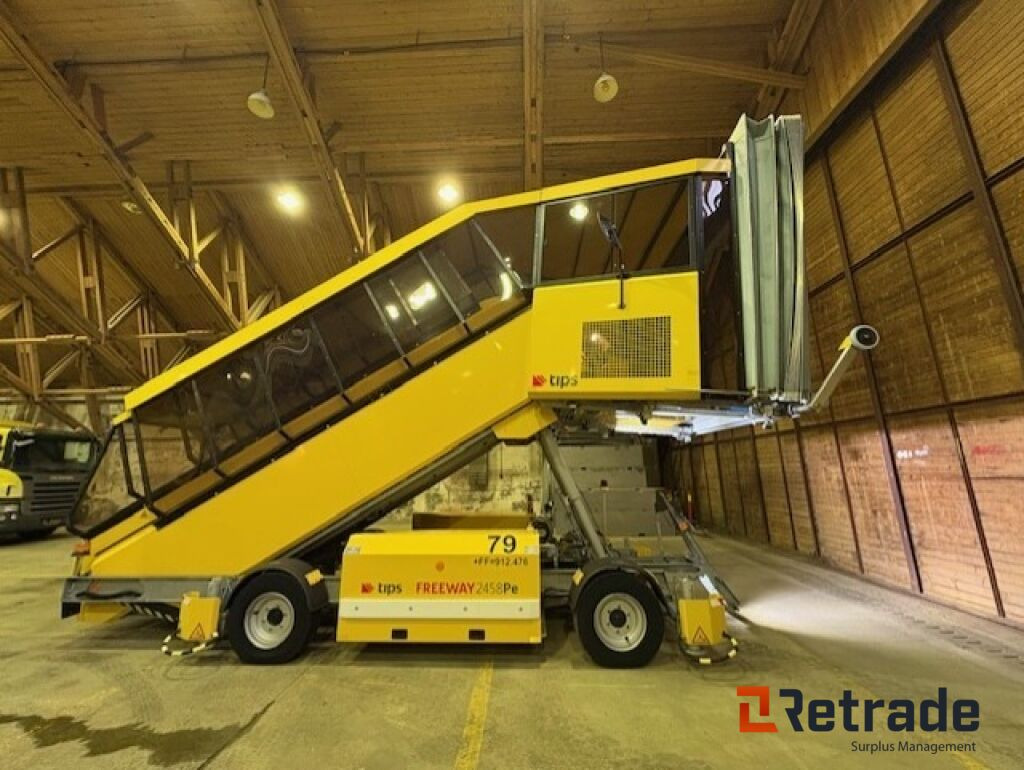 Flytrapp - TIPS FREEWAY 2458Pe - Lav timestand. - Keleivių laiptai: foto 1 Flytrapp - TIPS FREEWAY 2458Pe - Lav timestand. - Keleivių laiptai: foto 1