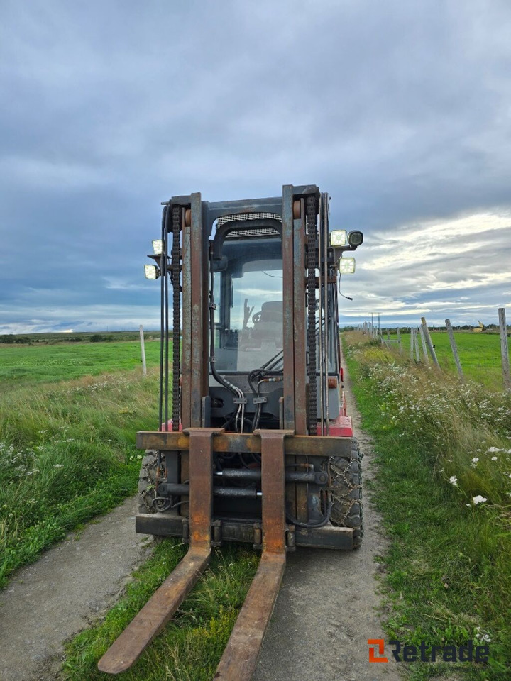 Gaffeltruck Kalmar DCD 55-6 - Dyzelinis krautuvas: foto 3 Gaffeltruck Kalmar DCD 55-6 - Dyzelinis krautuvas: foto 3