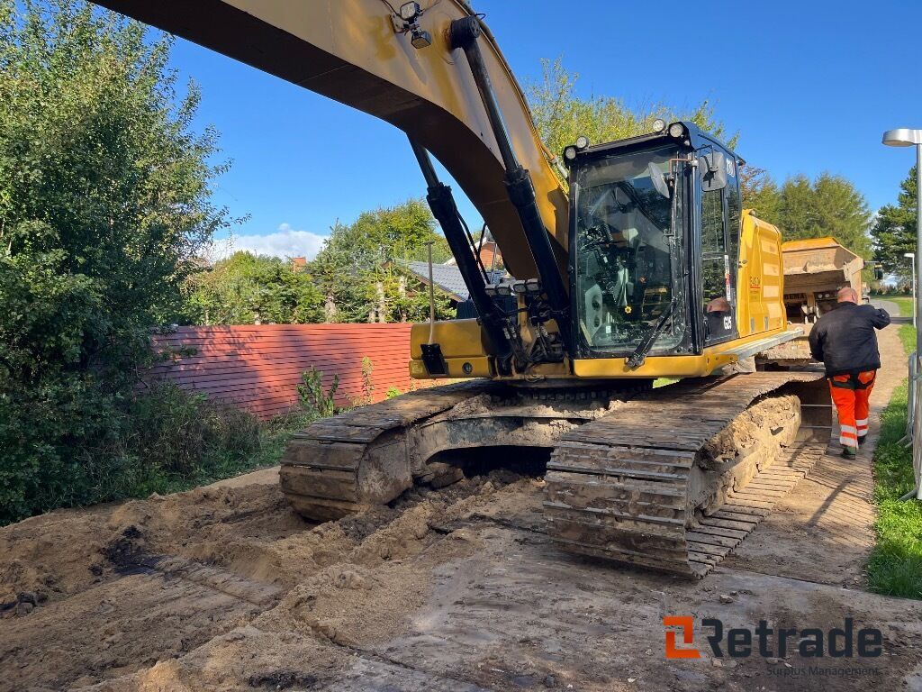 Gravemaskine CAT 330 NG Gravemaskine - Vikšrinis ekskavatorius: foto 1 Gravemaskine CAT 330 NG Gravemaskine - Vikšrinis ekskavatorius: foto 1