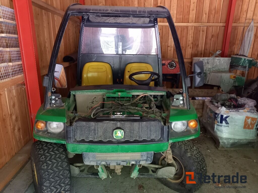 John Deere Gator - Keturratis: foto 2 John Deere Gator - Keturratis: foto 2
