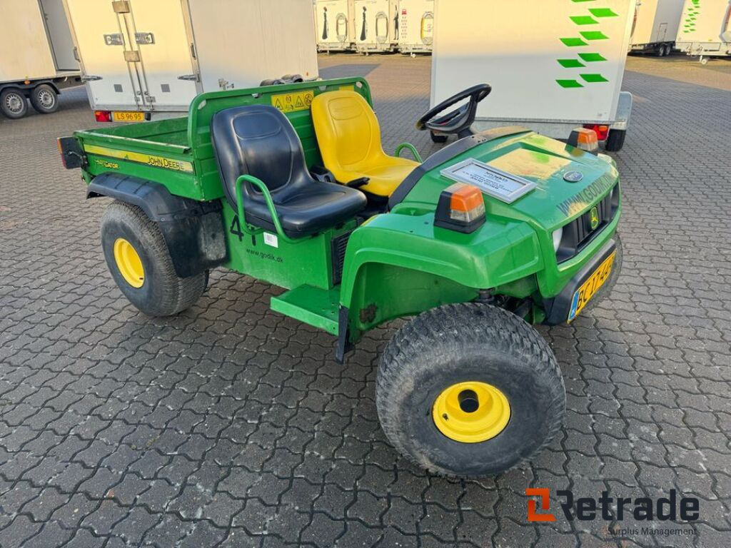John Deere TS 4x2 Gator (A0025183) - Keturratis: foto 2 John Deere TS 4x2 Gator (A0025183) - Keturratis: foto 2