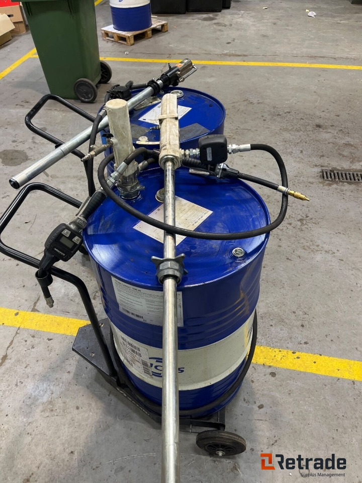 Mobilt Samoa Oljeanlegg - Variklio alyva ir automobilių priežiūros produktų: foto 4 Mobilt Samoa Oljeanlegg - Variklio alyva ir automobilių priežiūros produktų: foto 4