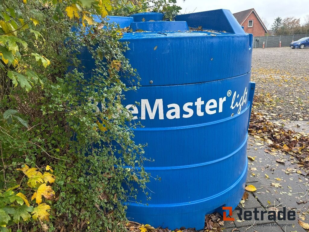 Addblu tank 3500L med pumpe - Pramoninė įranga: foto 4 Addblu tank 3500L med pumpe - Pramoninė įranga: foto 4
