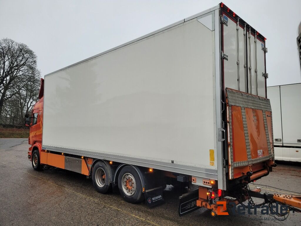 Skåpbil kylbil Scania R730LB6X2*4MNB - Refrižeratorius sunkvežimis: foto 4 Skåpbil kylbil Scania R730LB6X2*4MNB - Refrižeratorius sunkvežimis: foto 4