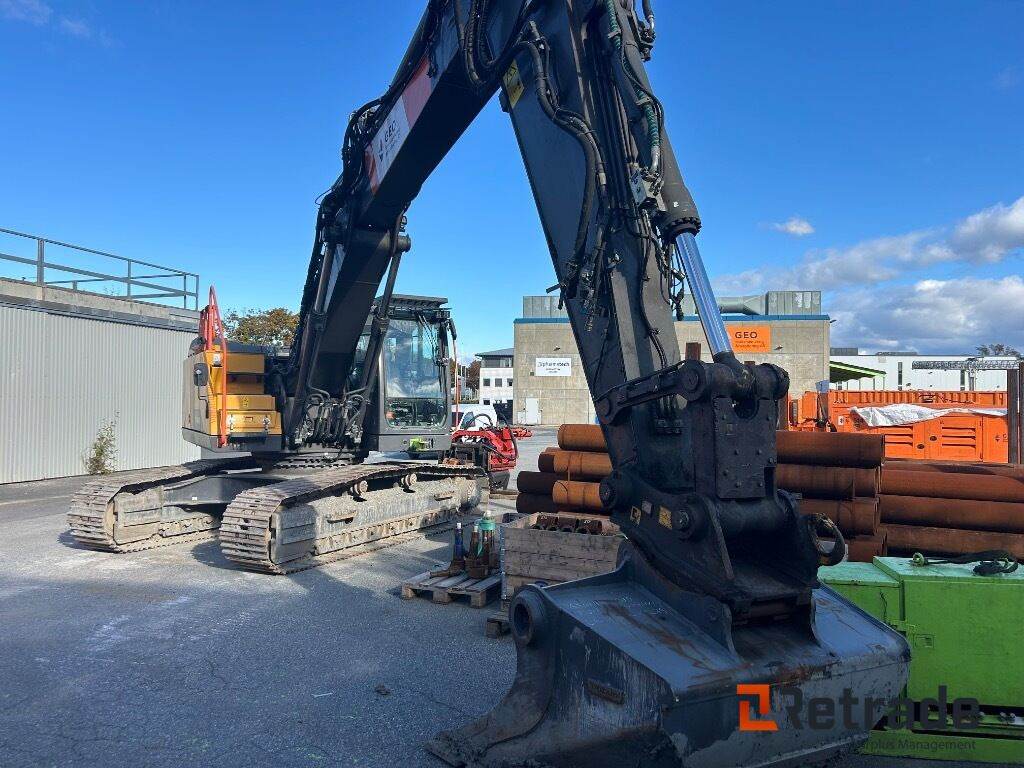 2018 Beltegraver 31750 kg Volvo EC 300 E nl + Bor rig-Spunt agregat-Rotortilt og skuffer - Statybinė technika: foto 1 2018 Beltegraver 31750 kg Volvo EC 300 E nl + Bor rig-Spunt agregat-Rotortilt og skuffer - Statybinė technika: foto 1