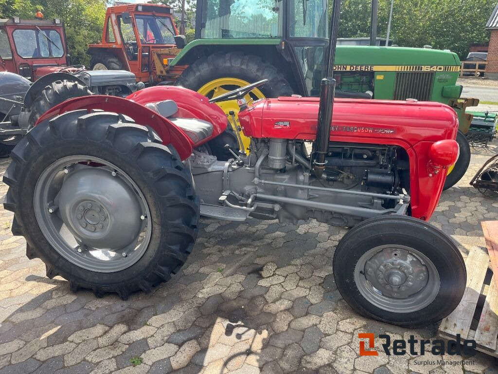 Traktor Massey Ferguson 35 - Traktorius: foto 4 Traktor Massey Ferguson 35 - Traktorius: foto 4
