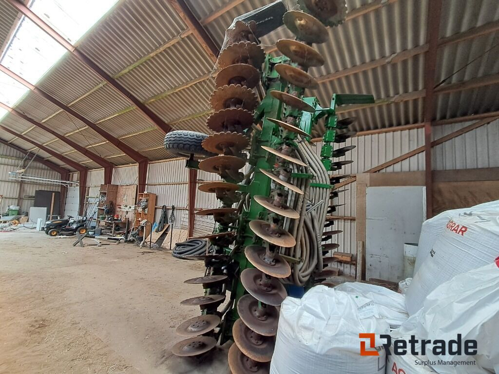 Žemės ūkio technika Gødningspreder Intertech Disc Nedfælder 7,5m: foto 11 Žemės ūkio technika Gødningspreder Intertech Disc Nedfælder 7,5m: foto 11