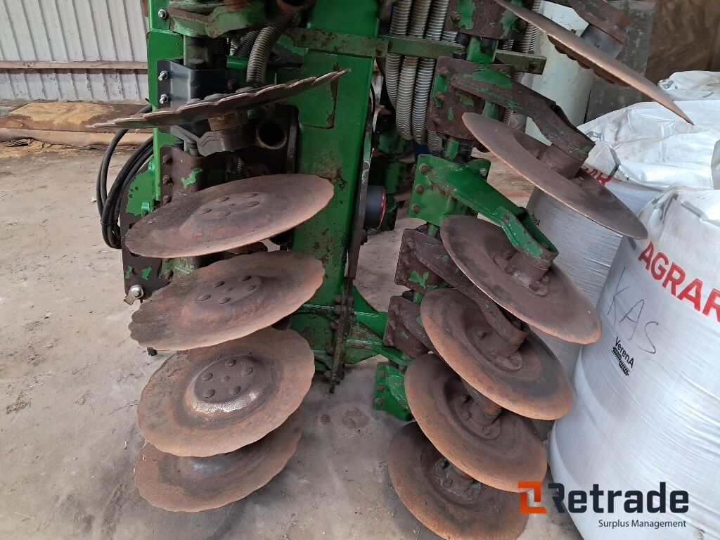 Žemės ūkio technika Gødningspreder Intertech Disc Nedfælder 7,5m: foto 14 Žemės ūkio technika Gødningspreder Intertech Disc Nedfælder 7,5m: foto 14