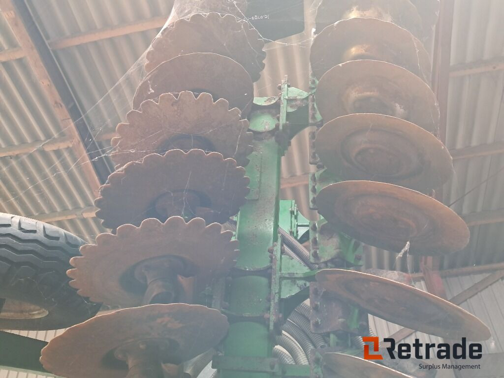 Žemės ūkio technika Gødningspreder Intertech Disc Nedfælder 7,5m: foto 16 Žemės ūkio technika Gødningspreder Intertech Disc Nedfælder 7,5m: foto 16