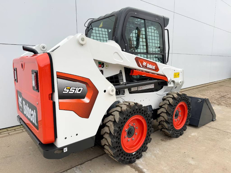 Bobcat S510 - New / Unused / Closed Cabine / AC - Mini krautuvas: foto 5 Bobcat S510 - New / Unused / Closed Cabine / AC - Mini krautuvas: foto 5