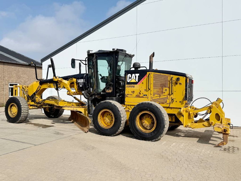 Cat 140M AWD 6x6 VHP Plus - Snowblade/ Ripper - Greideris: foto 2 Cat 140M AWD 6x6 VHP Plus - Snowblade/ Ripper - Greideris: foto 2