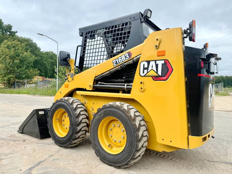 Cat 216B3 - New / Unused / Extra Hydraulic - Mini krautuvas: foto 3 Cat 216B3 - New / Unused / Extra Hydraulic - Mini krautuvas: foto 3