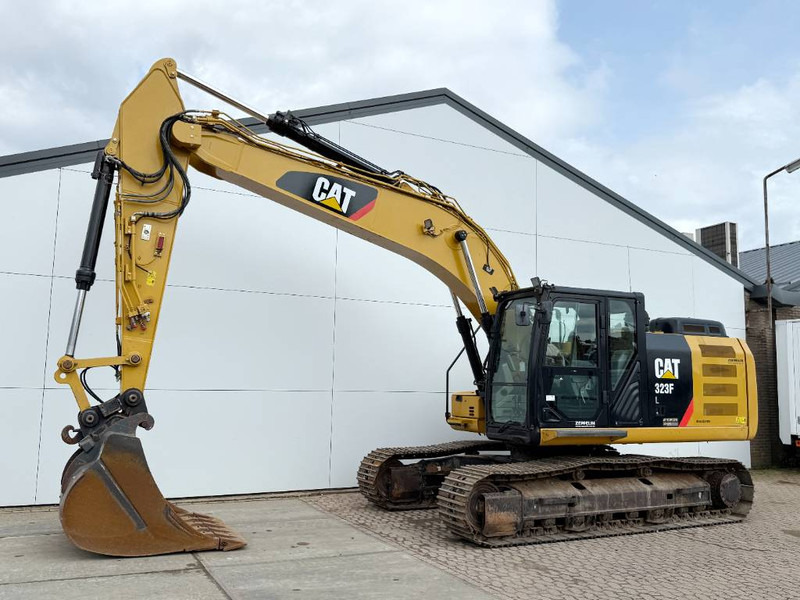 Cat 323FL - German Machine / Rear + Side Camera - Vikšrinis ekskavatorius: foto 2 Cat 323FL - German Machine / Rear + Side Camera - Vikšrinis ekskavatorius: foto 2