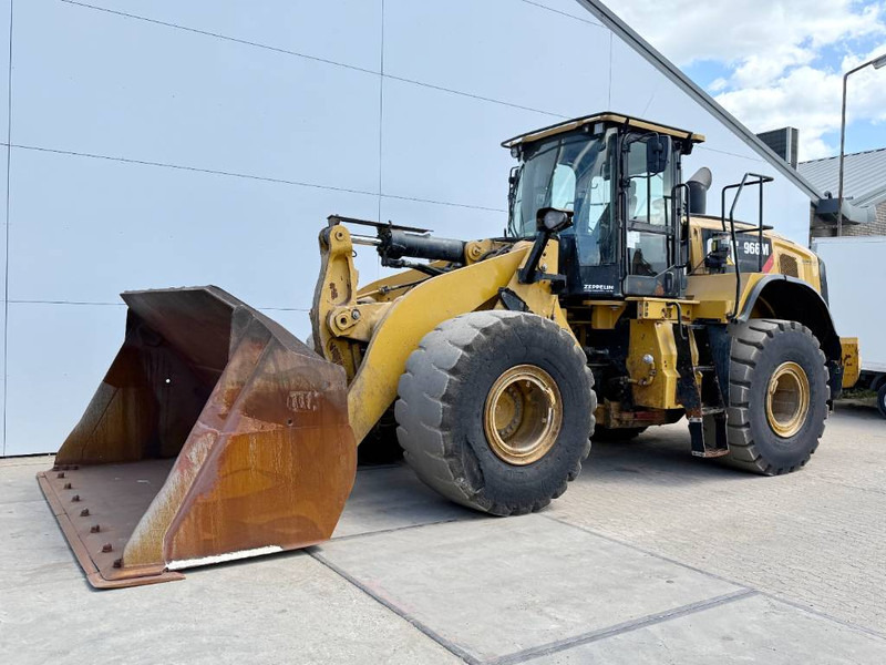 Cat 966M - German Machine / 3rd Function / Auto Lube - Ratinis krautuvas: foto 2 Cat 966M - German Machine / 3rd Function / Auto Lube - Ratinis krautuvas: foto 2