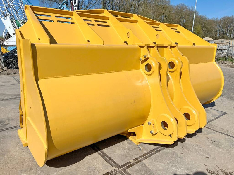 Cat 988H Bucket - New / Unused - Kaušas - Statybinė technika: foto 4 Cat 988H Bucket - New / Unused - Kaušas - Statybinė technika: foto 4