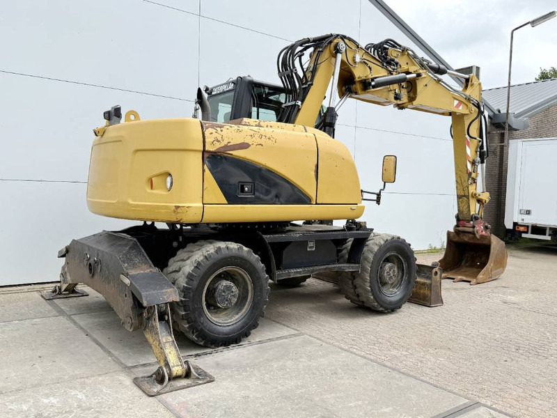 Cat M313D - Triple Boom / Quick Coupler / Camera - Ratinis ekskavatorius: foto 5 Cat M313D - Triple Boom / Quick Coupler / Camera - Ratinis ekskavatorius: foto 5