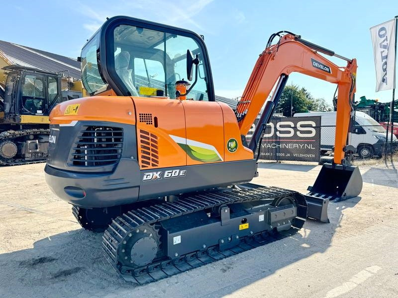 Doosan DX60 E-10N NEW! - Mini ekskavatorius: foto 5 Doosan DX60 E-10N NEW! - Mini ekskavatorius: foto 5