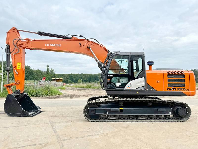 Hitachi ZX220LC-5G / 2025 ULTRA MODEL / ISUZU ENGINE - Vikšrinis ekskavatorius: foto 1 Hitachi ZX220LC-5G / 2025 ULTRA MODEL / ISUZU ENGINE - Vikšrinis ekskavatorius: foto 1