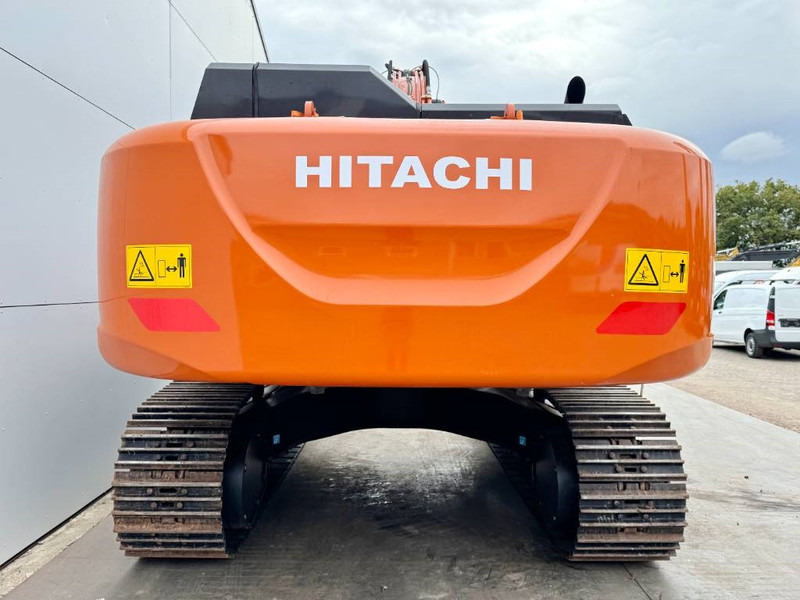 Hitachi ZX370-LCH - Hammer Lines / Isuzu Engine - Vikšrinis ekskavatorius: foto 4 Hitachi ZX370-LCH - Hammer Lines / Isuzu Engine - Vikšrinis ekskavatorius: foto 4