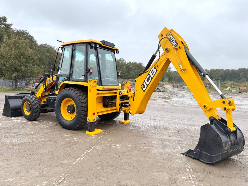JCB 3DX / 3CX Plus 4WD - New / Unused / Hammer Lines - Ekskavatorius-krautuvas: foto 2 JCB 3DX / 3CX Plus 4WD - New / Unused / Hammer Lines - Ekskavatorius-krautuvas: foto 2