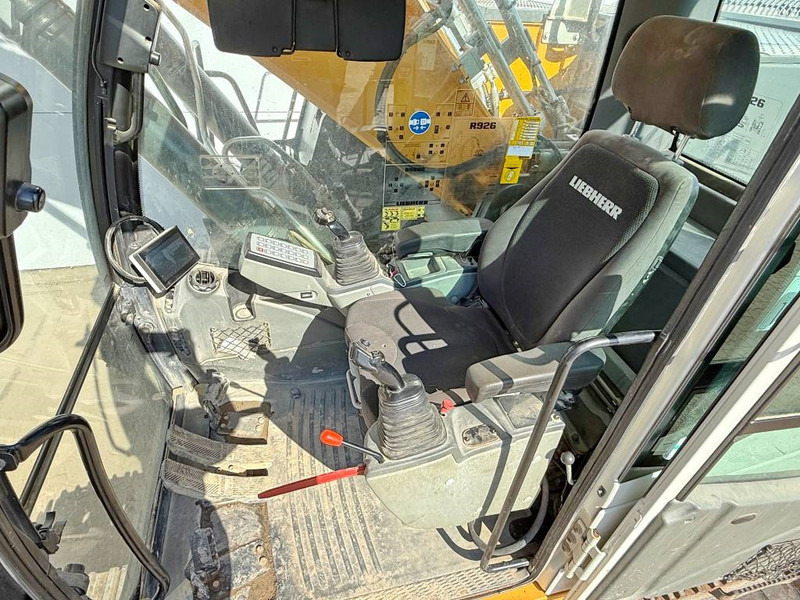 Vikšrinis ekskavatorius Liebherr R926NLC - Oilquick Tilting Bucket German Machine: foto 8
