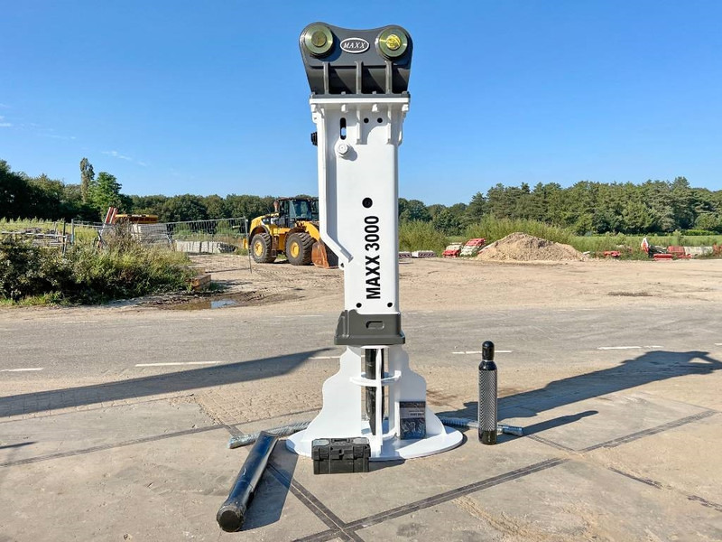 Maxx 3000 hammer / 27-40 Ton / Hydraulic Breaker / - Hidraulinis kūjis - Statybinė technika: foto 1 Maxx 3000 hammer / 27-40 Ton / Hydraulic Breaker / - Hidraulinis kūjis - Statybinė technika: foto 1