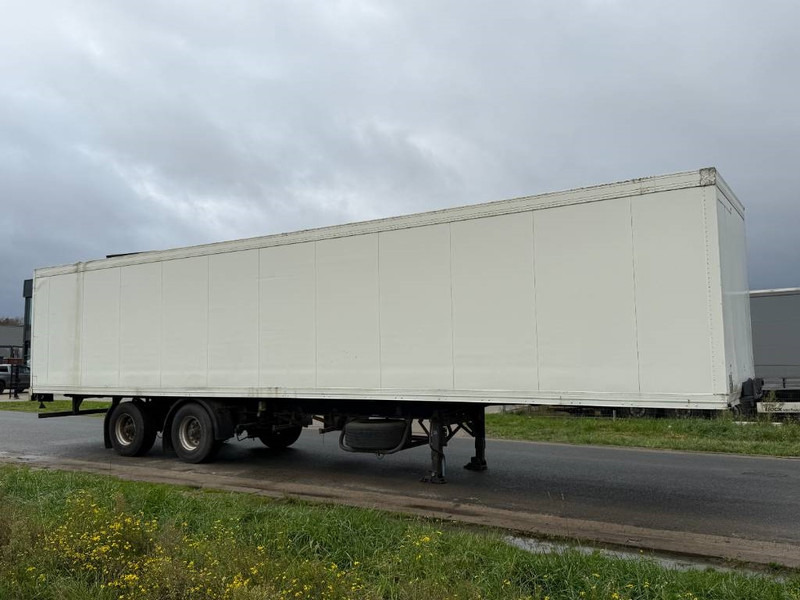Schmitz Cargobull SKO 20 - Automatic Greasing / Forced Steering - Furgonas puspriekabė: foto 4 Schmitz Cargobull SKO 20 - Automatic Greasing / Forced Steering - Furgonas puspriekabė: foto 4