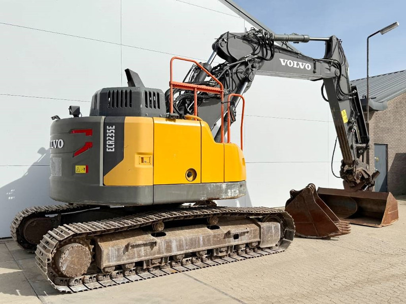 Volvo ECR235EL - Triple Boom / 2 Buckets Included - Vikšrinis ekskavatorius: foto 5 Volvo ECR235EL - Triple Boom / 2 Buckets Included - Vikšrinis ekskavatorius: foto 5