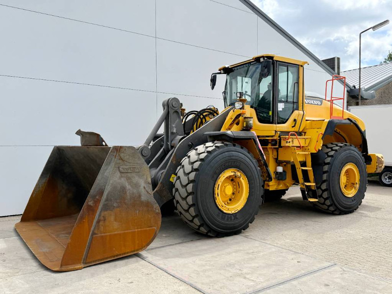 Volvo L150H - German Machine / Auto Greasing / Camera - Ratinis krautuvas: foto 2 Volvo L150H - German Machine / Auto Greasing / Camera - Ratinis krautuvas: foto 2