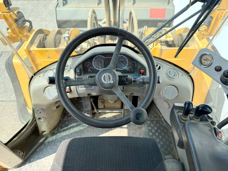 Ratinis krautuvas Volvo L150H - German Machine / Automatic Greasing: foto 9