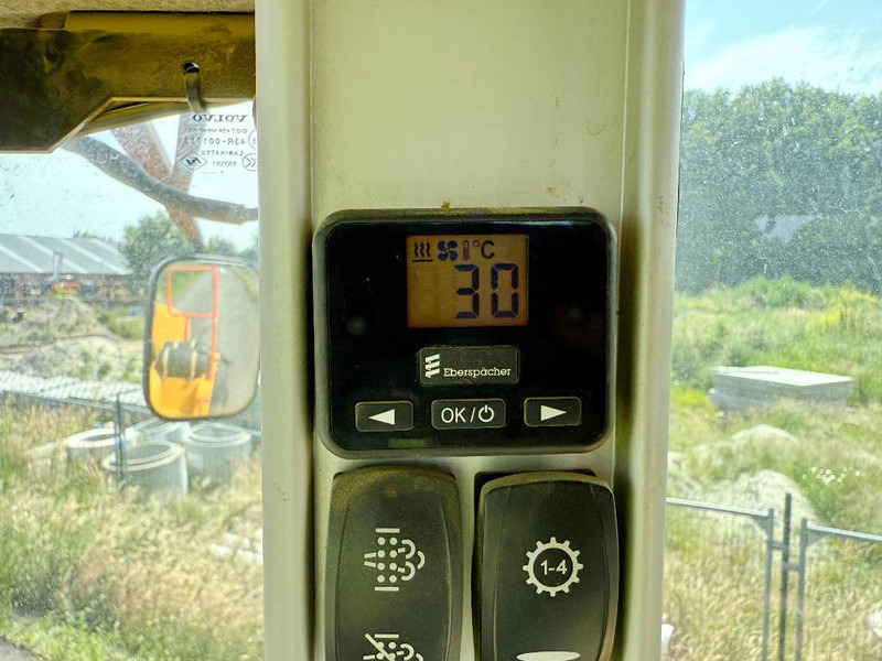Ratinis krautuvas Volvo L150H - German Machine / Automatic Greasing: foto 13