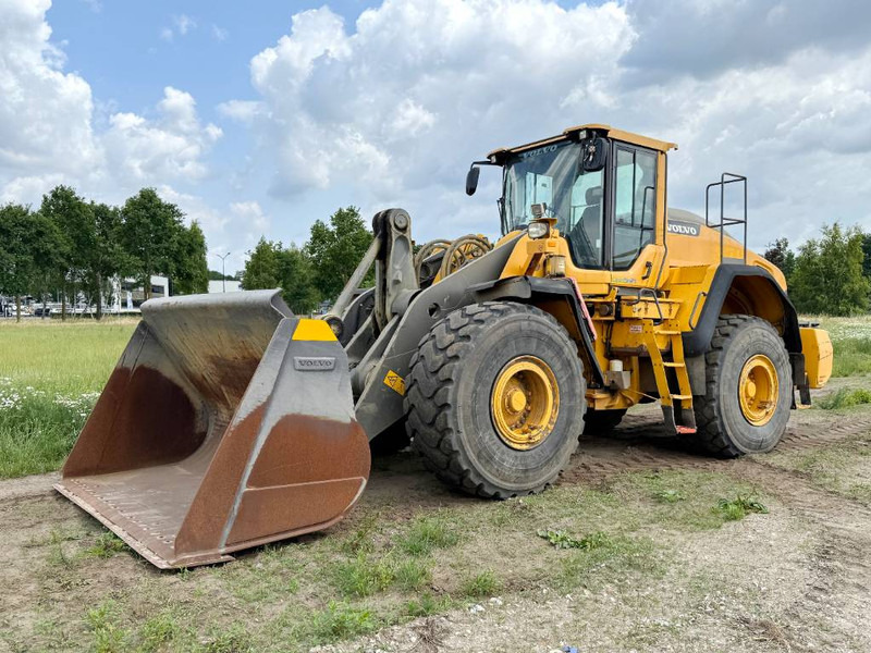 Volvo L180H - German Machine / 3rd Func / Auto Greasing - Ratinis krautuvas: foto 2 Volvo L180H - German Machine / 3rd Func / Auto Greasing - Ratinis krautuvas: foto 2