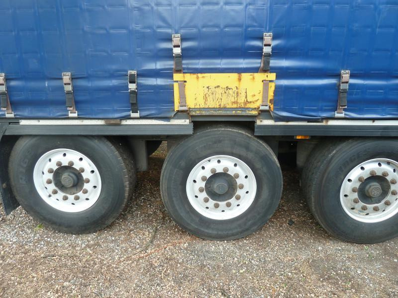 Krone SDP27A1 - Tentinė puspriekabė: foto 4 Krone SDP27A1 - Tentinė puspriekabė: foto 4