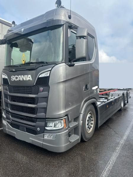 Scania S 590 - Konteineris-vežimus/ Sukeisti kūną sunkvežimis: foto 2 Scania S 590 - Konteineris-vežimus/ Sukeisti kūną sunkvežimis: foto 2