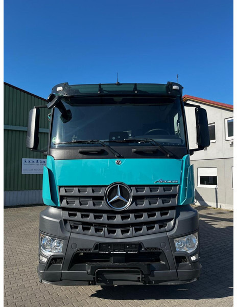 Mercedes-Benz Arocs 2653 - Miškovežis: foto 2 Mercedes-Benz Arocs 2653 - Miškovežis: foto 2