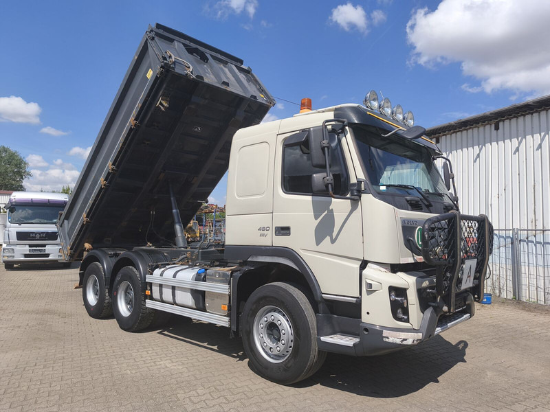 Volvo FMX 460 Meiller Dreiseitenkipper Bordmatik EEV 6x4 AHK (1) - Savivartis sunkvežimis: foto 4 Volvo FMX 460 Meiller Dreiseitenkipper Bordmatik EEV 6x4 AHK (1) - Savivartis sunkvežimis: foto 4