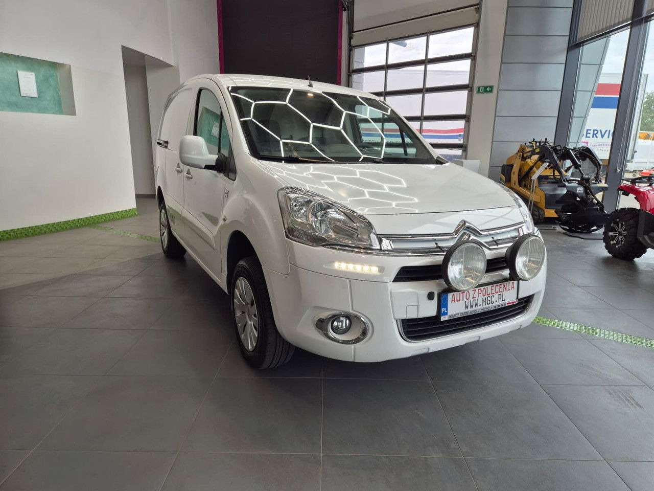 Citroën Berlingo 1.6 HDI 4X4 / Facelift / LOW KM / Serviced - Mažas furgonas: foto 4 Citroën Berlingo 1.6 HDI 4X4 / Facelift / LOW KM / Serviced - Mažas furgonas: foto 4