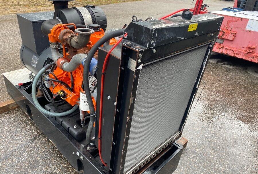Diversen ECP34 2S4 - Iveco Engine,126kVA,New oils, filters, Mecc Alte ECP34 2S4 - Elektrinis generatorius: foto 5 Diversen ECP34 2S4 - Iveco Engine,126kVA,New oils, filters, Mecc Alte ECP34 2S4 - Elektrinis generatorius: foto 5