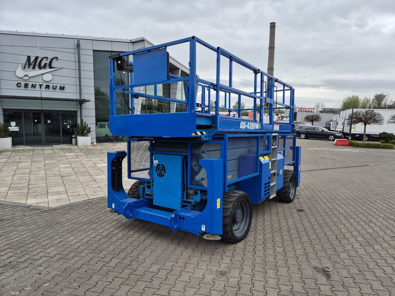 Genie GS 4390 / 15M High / 680KG Load / 1 Owner / Servic ED - Žirklinis keltuvas: foto 4 Genie GS 4390 / 15M High / 680KG Load / 1 Owner / Servic ED - Žirklinis keltuvas: foto 4