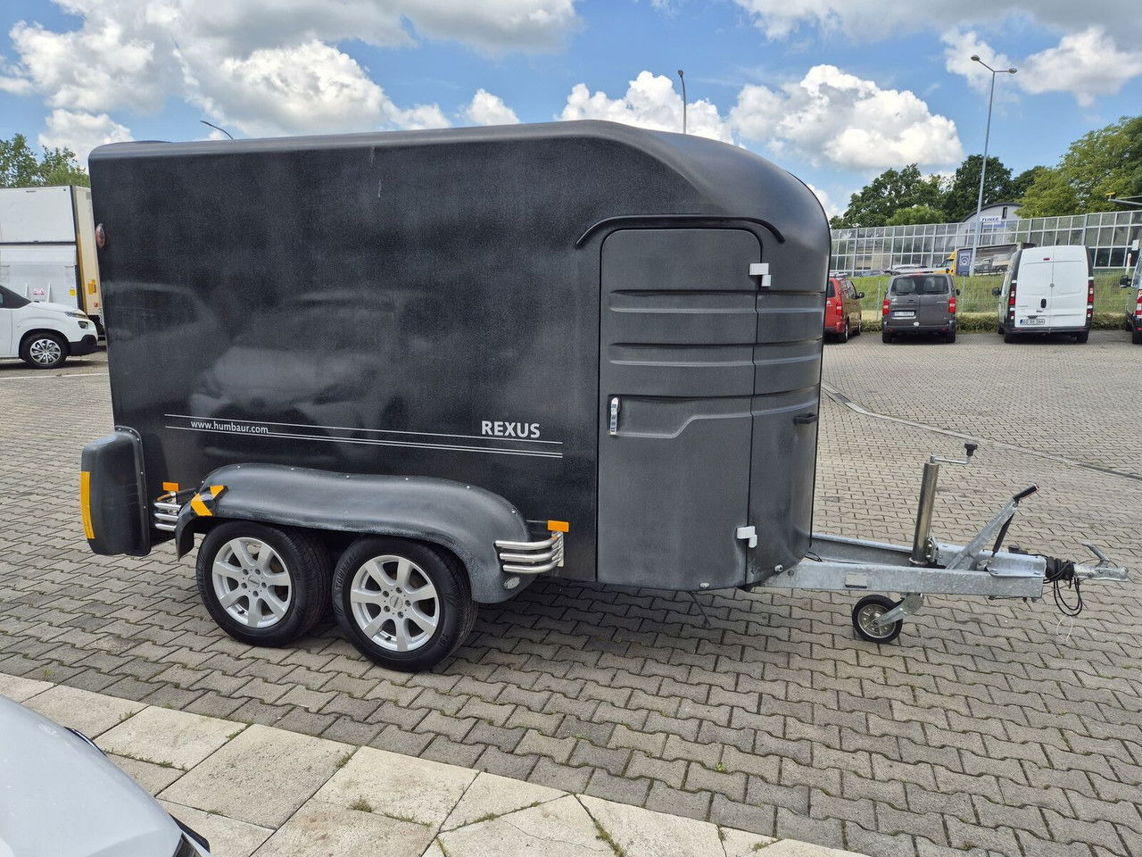 Humbaur Rexus 2000 / FOR Transporting 2 Horses, Ponies ANDBreedin Humbaur Rexus 2000 / FOR Transporting 2 Horses, Ponies ANDBreedin - Priekaba žirgams vežti: foto 5 Humbaur Rexus 2000 / FOR Transporting 2 Horses, Ponies ANDBreedin Humbaur Rexus 2000 / FOR Transporting 2 Horses, Ponies ANDBreedin - Priekaba žirgams vežti: foto 5