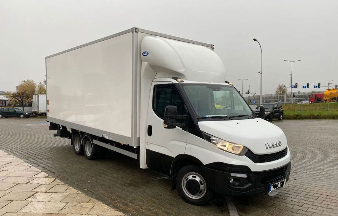 Iveco Daily 35C18 35C180 / Container / Veldhuizen Trailer / KAT. B+E - Furgonas su krovinių dėže: foto 3 Iveco Daily 35C18 35C180 / Container / Veldhuizen Trailer / KAT. B+E - Furgonas su krovinių dėže: foto 3