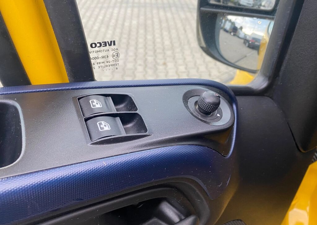Krovininis mikroautobusas Iveco Daily 35S16 HI-Matic / 1 Owner / L4H2 / MAX / Webasto / Great C: foto 20