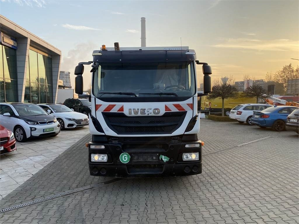 Iveco Stralis 330 EEV / FAUN VARIO PRESS 11 27M3 / SERVI - Šiukšliavežis: foto 4 Iveco Stralis 330 EEV / FAUN VARIO PRESS 11 27M3 / SERVI - Šiukšliavežis: foto 4