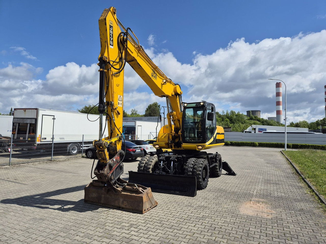 JCB JS 175 W / NEW Tire / 1 Owner / Serviced - Ratinis ekskavatorius: foto 5 JCB JS 175 W / NEW Tire / 1 Owner / Serviced - Ratinis ekskavatorius: foto 5