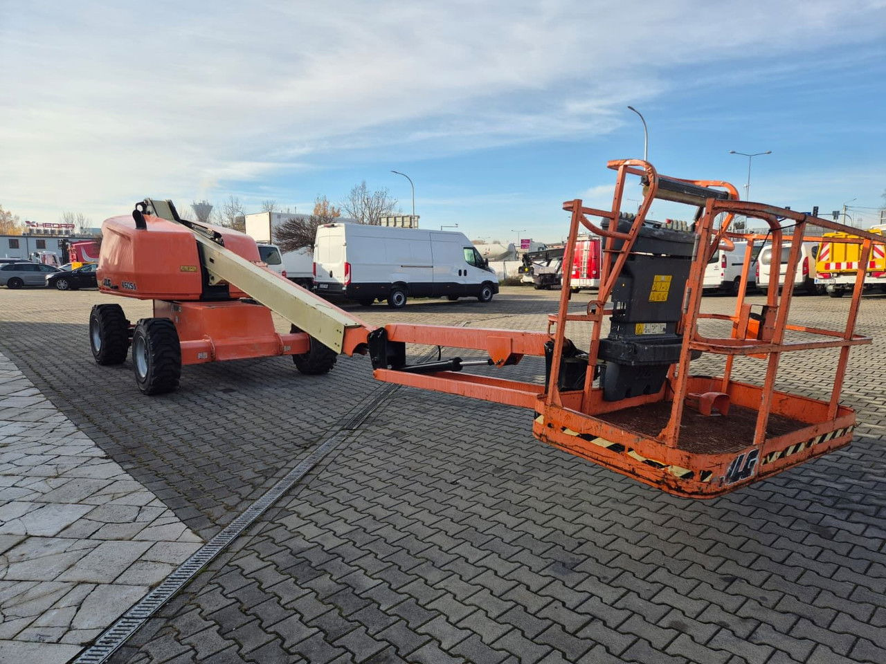 JLG 460SJ 4X4 / 1 Owner / Works Great/New tires/ Best ofert - Alkūninis keltuvas: foto 5 JLG 460SJ 4X4 / 1 Owner / Works Great/New tires/ Best ofert - Alkūninis keltuvas: foto 5