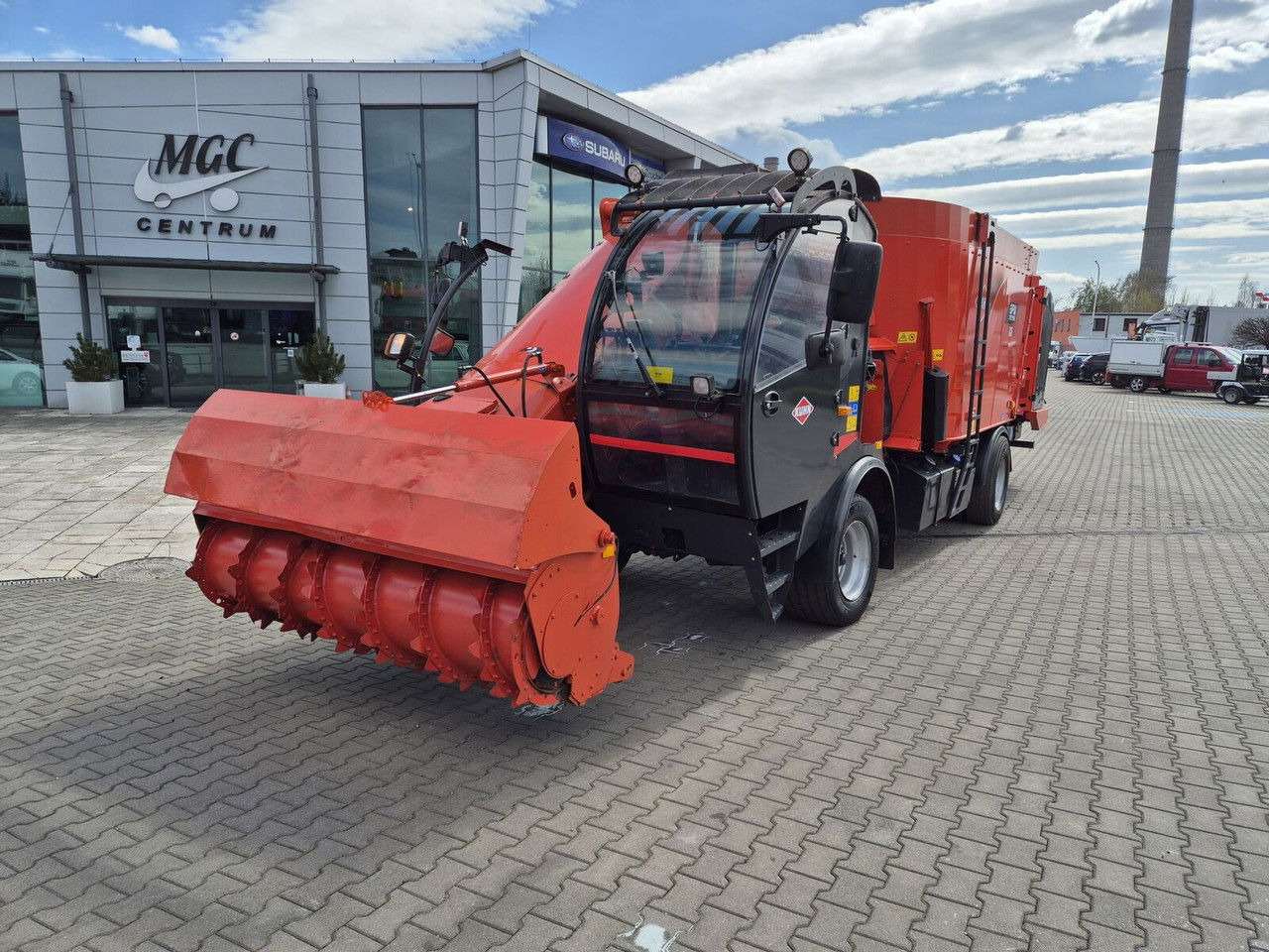 Kuhn SPW 22 Intense /feed wagon/ 1 Owner / NEW Service SPW 22 Intense /feed wago Kuhn SPW 22 Intense /feed wagon/ 1 Owner / NEW Service SPW 22 Intense /feed wagon/ 1 Owner / NEW Service / UP TO 22m3 - Pašarų maišytuvas: foto 3 Kuhn SPW 22 Intense /feed wagon/ 1 Owner / NEW Service SPW 22 Intense /feed wago Kuhn SPW 22 Intense /feed wagon/ 1 Owner / NEW Service SPW 22 Intense /feed wagon/ 1 Owner / NEW Service / UP TO 22m3 - Pašarų maišytuvas: foto 3