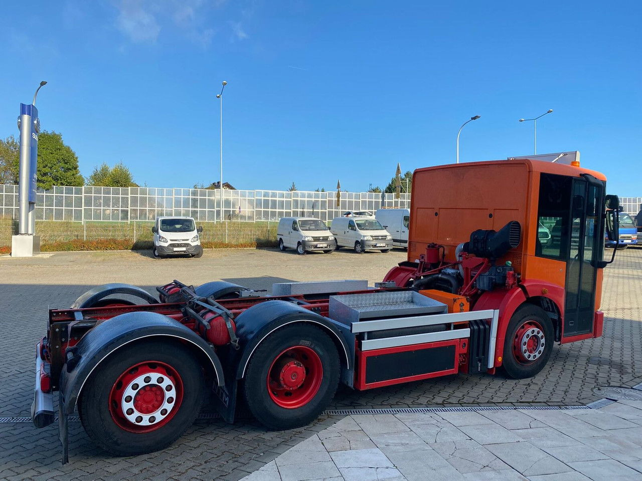 MERCEDES-BENZ Mercedes-Benz Eqonic 2628 - 1 Owner - Euro6 - LOW KM - Važiuoklės sunkvežimis: foto 2 MERCEDES-BENZ Mercedes-Benz Eqonic 2628 - 1 Owner - Euro6 - LOW KM - Važiuoklės sunkvežimis: foto 2