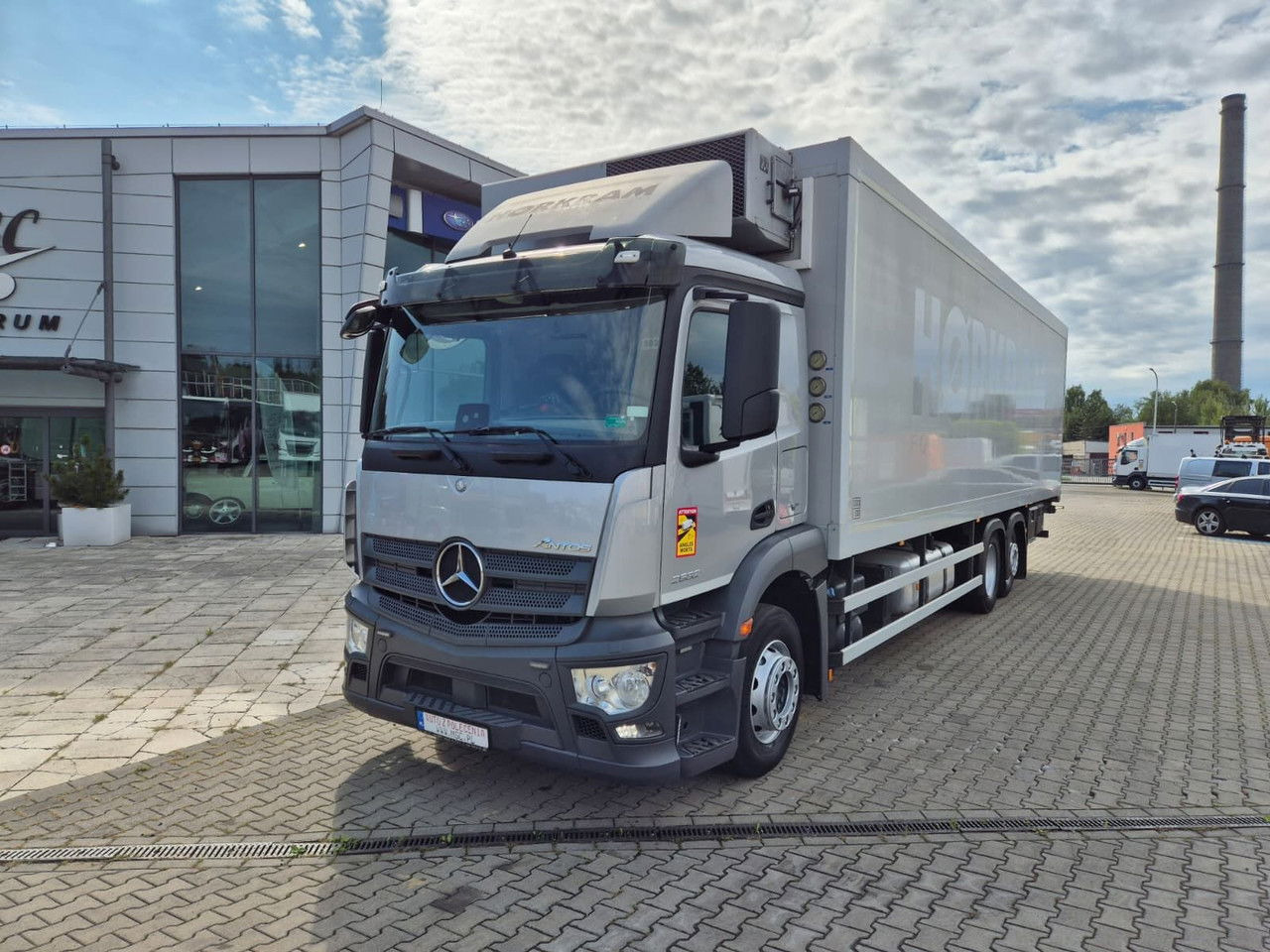 Mercedes-Benz Antos 2532 L / Frigoblock / 1 Owner / Works Great - Refrižeratorius sunkvežimis: foto 3 Mercedes-Benz Antos 2532 L / Frigoblock / 1 Owner / Works Great - Refrižeratorius sunkvežimis: foto 3